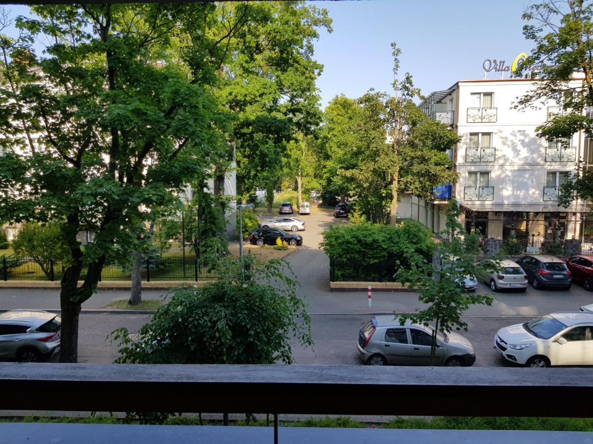 Apartament W Hotelu Sand โควอบเซก ภายนอก รูปภาพ