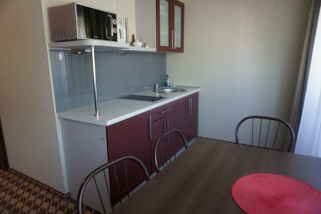 Apartament W Hotelu Sand โควอบเซก ภายนอก รูปภาพ